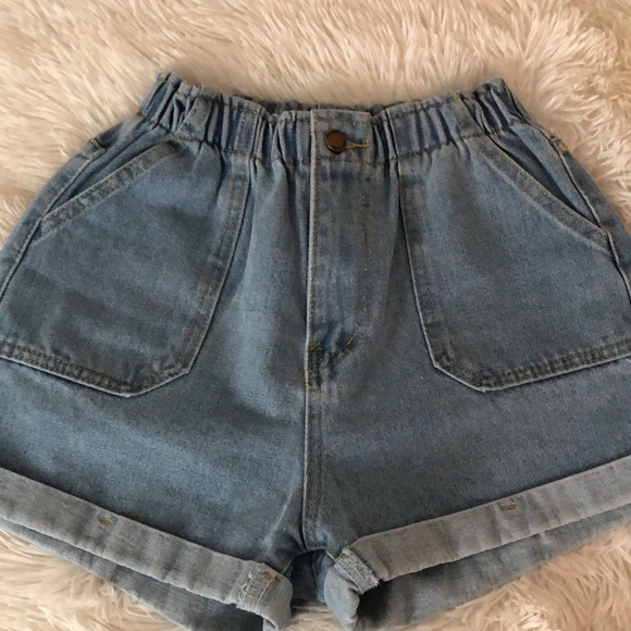Jeans short size small like new - Picture 2 of 6